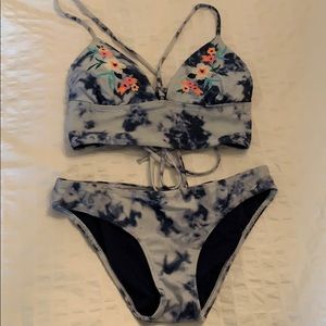 Hollister blue tie die neon flower bikini set